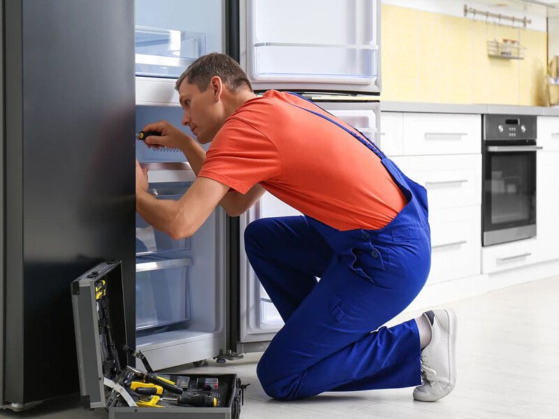 Refrigerator Repair Keeps Your Kitchen Running Smoothly