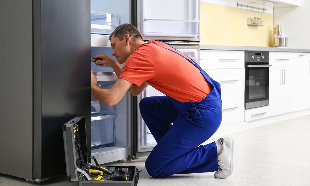 Refrigerator Repair Keeps Your Kitchen Running Smoothly