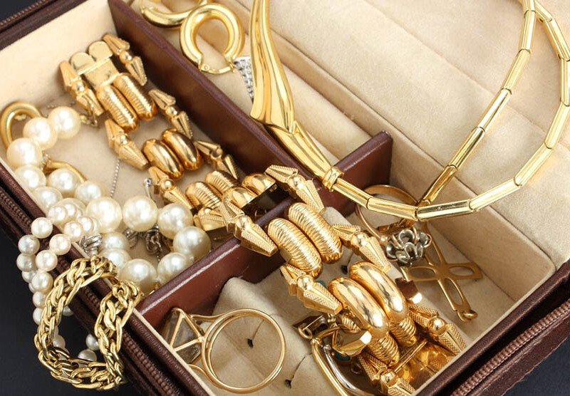 The Secret to Building a Jewelry Collection You'll Actually Wear