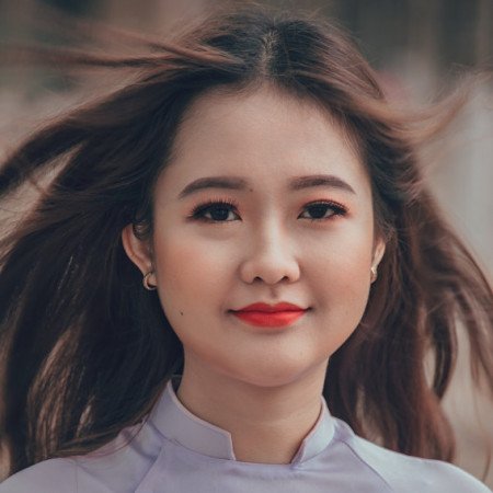 Profile picture of Emily Cooper