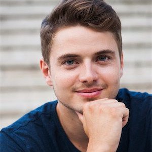 Profile picture of James William