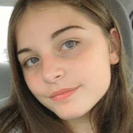 Profile picture of Jennifer Beals