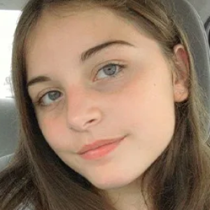 Profile picture of Jennifer Beals