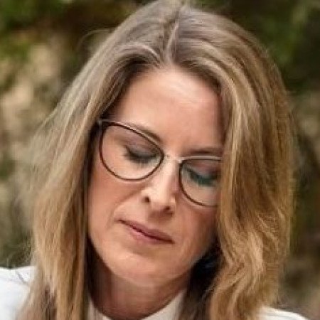 Profile picture of Shira Joseph