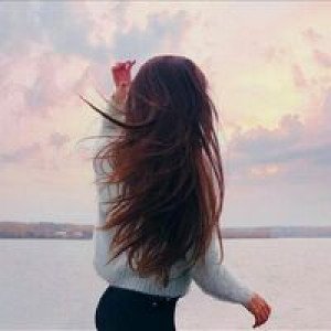 Profile picture of Sara Jhonson