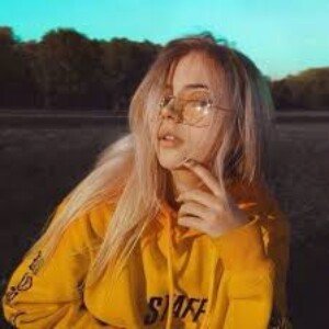 Profile picture of Emily Warner