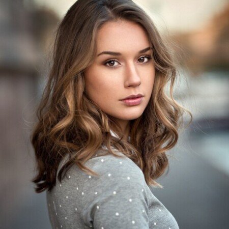 Profile picture of Evie Rose