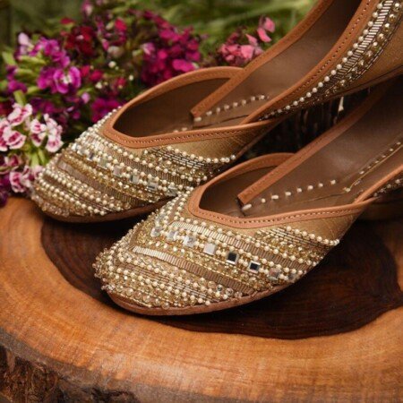 Profile picture of gulbhaharjutti