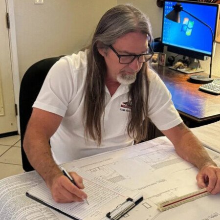 Profile picture of Mark Lynch