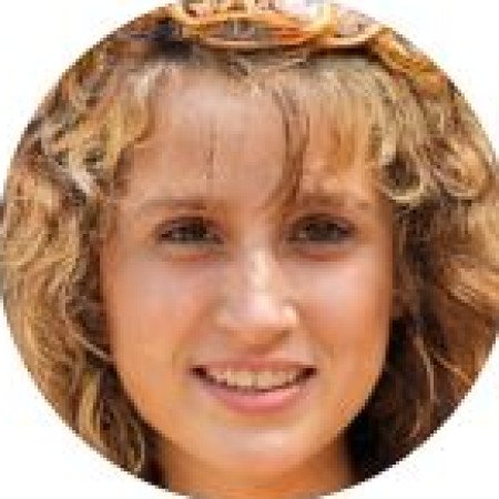 Profile picture of Elina Thampson