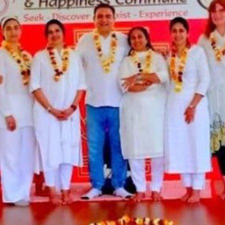 Profile picture of Dev OM