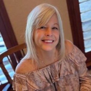 Profile picture of Sarah Leach