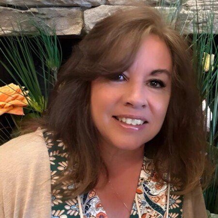 Profile picture of Lola Hamby