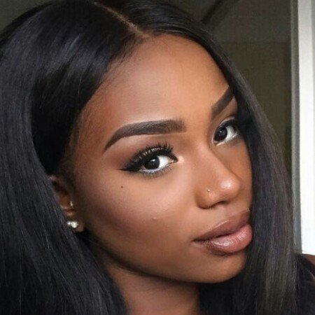 Profile picture of Sofia Jones