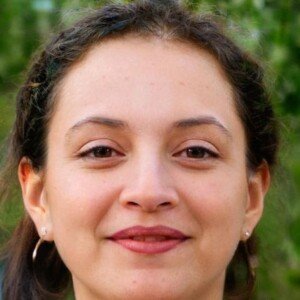 Profile picture of Sarah Jamson