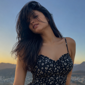 Profile picture of kiravely