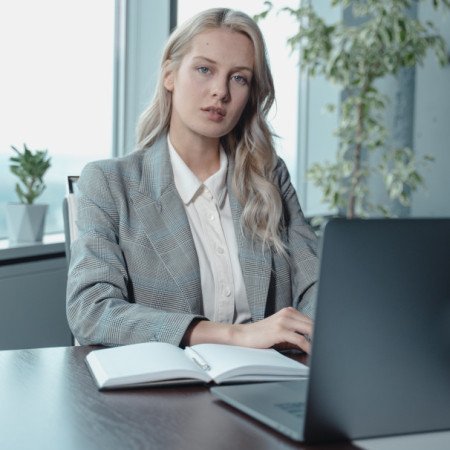 Profile picture of Elaine Ray