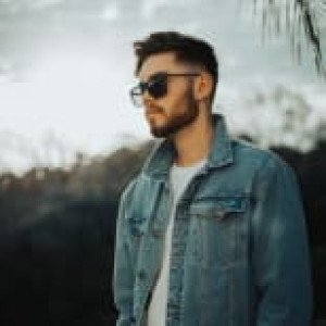 Profile picture of maxlumes5614