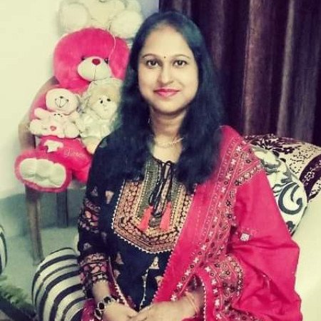 Profile picture of Nandini Roy