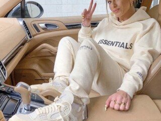 1_suf_DqGgepS1LCxamI021g